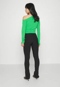 ONLY Petite ONLZANDIE - Trousers - Black 9 ONLY Petite ONLZANDIE - Trousers - Black -ONLY Petite store f4196167f30a48778ef8650d1f02550d