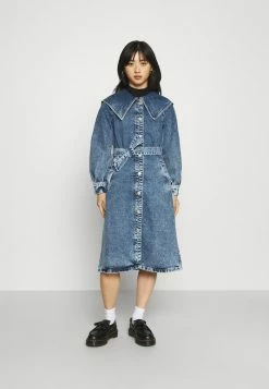 ONLY Petite ONLINC RIKKE COLLAR MIDI DRESS - Denim Dress - Light Blue Denim
