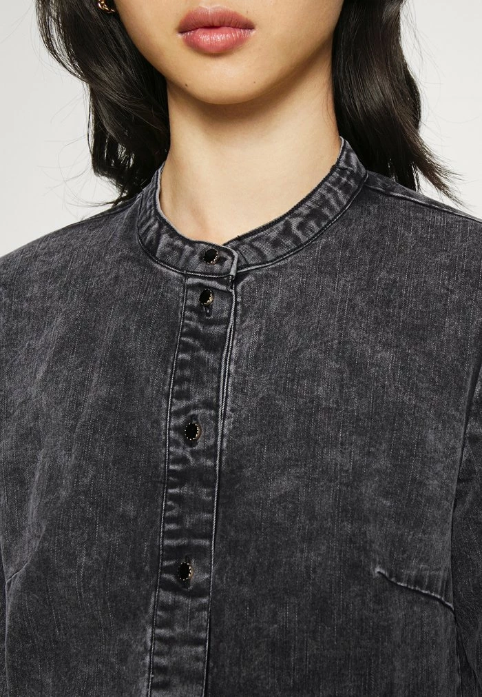 ONLY Petite ONLCHICAGO LIFE - Denim Dress - Grey Denim 7 ONLY Petite ONLCHICAGO LIFE - Denim Dress - Grey Denim - Image 5
