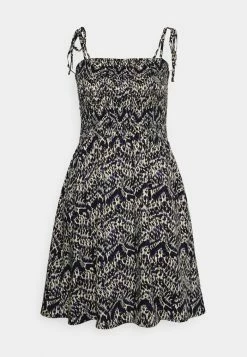 ONLY Petite ONLZALLY LIFE SINGLET DRESS - Day Dress - Tofu