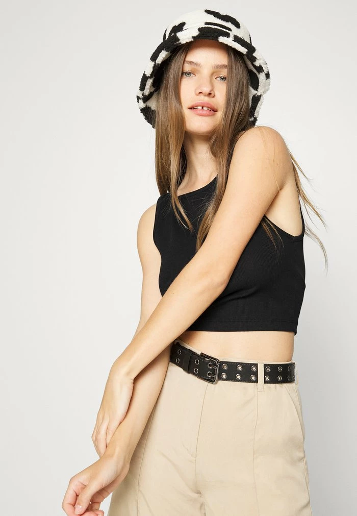 ONLY Petite ONLKENYA CROPPED 2 PACK - Top - Black/aurel Wreath 7 ONLY Petite ONLKENYA CROPPED 2 PACK - Top - Black/aurel Wreath - Image 5